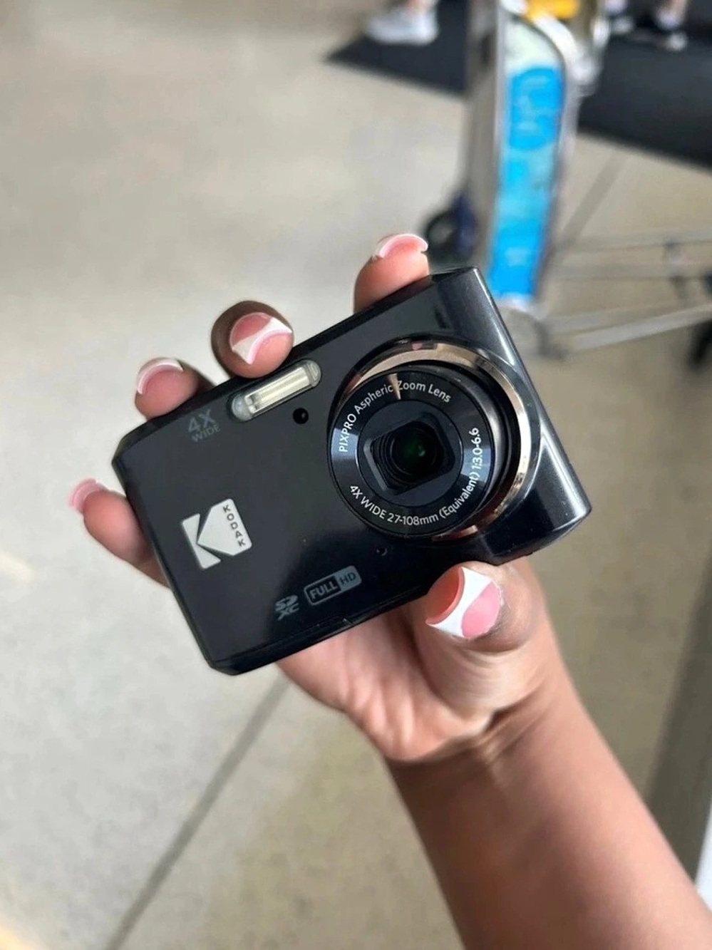 Kodak PIXPRO FZ45 Friendly Zoom Digital Camera in Black